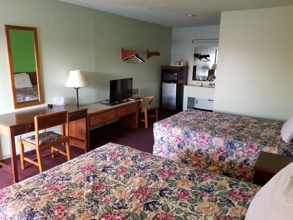 Westworld Country Inn Hubbard Buitenkant foto