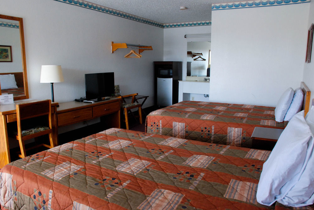 Westworld Country Inn Hubbard Buitenkant foto